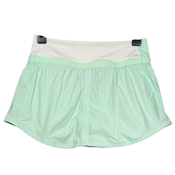 Lululemon Run Pace Skort, Wagon Stripe, Fresh Teal / White, Size 4 - Picture 4 of 8
